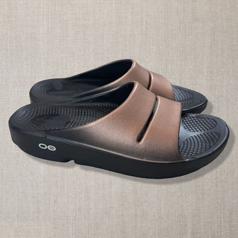 OOFOS OOahh Luxe Recovery Slides Metallic Bronze Womens 7